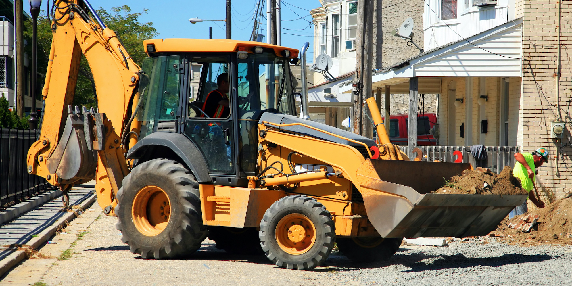 How Best to Prepare for Dig Season, According to Two Experts