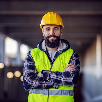 worker-safety-national-grid-cropped